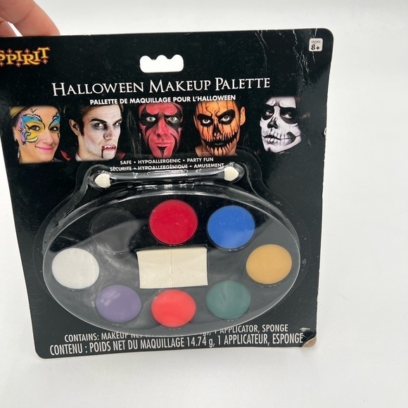 Spirit Halloween Face Paint & Stage Makeup - Picture 2 of 2